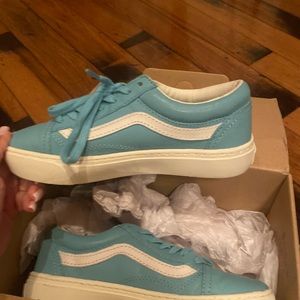 Vans size 5